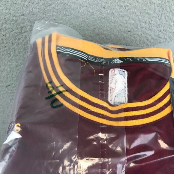 New Cleveland Cavaliers NBA James # 23  Adidas Jersey Large - Picture 12 of 12